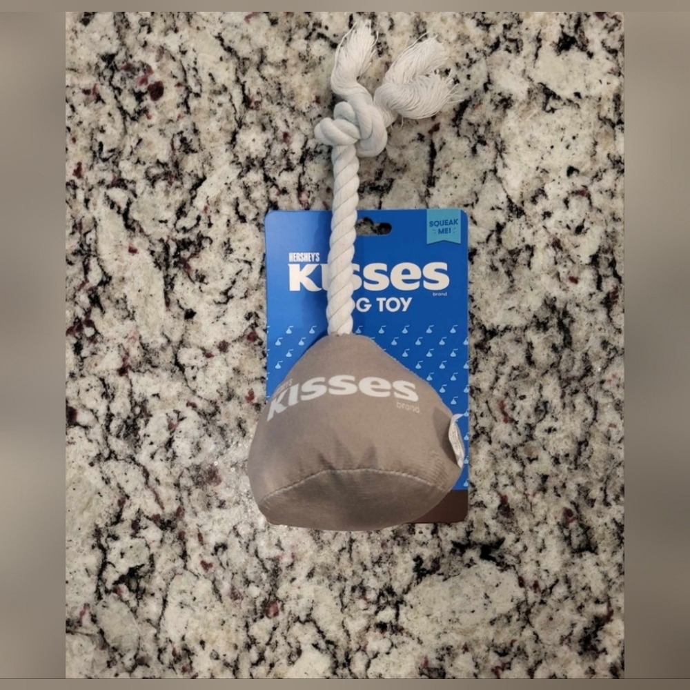 New pet chocolate squeaky plush toy